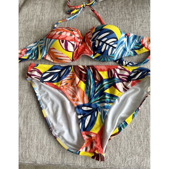 Venus Bright Yellow Floral High Rise Halter Push Up Bikini Size XL 16/Cup DD - Picture 2 of 5